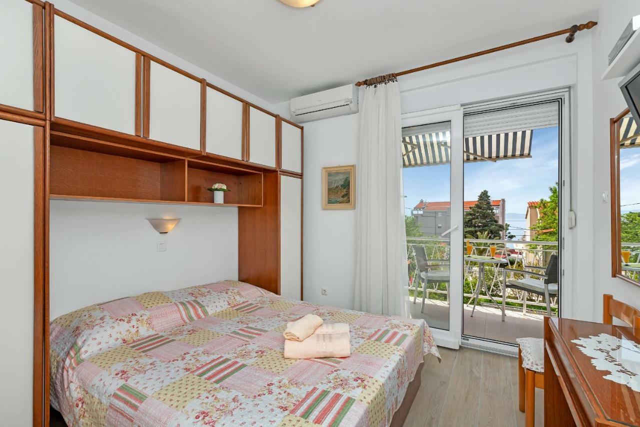 Mirjana & Ivo Apartment มาคาร์สกา ภายนอก รูปภาพ