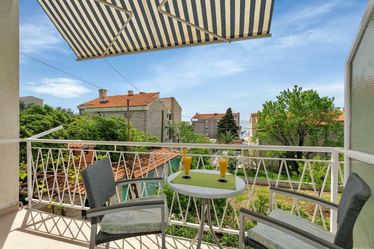Mirjana & Ivo Apartment มาคาร์สกา ภายนอก รูปภาพ